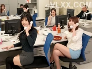 Anh xã thuê bác sĩ trẻ về nhà chăm sóc Người vợ và cái kết sau khi trở về nhà