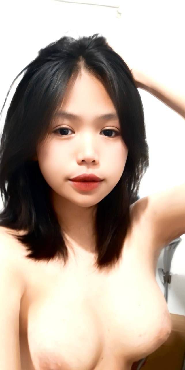 Khi tôi gọi gái bán hoa về để xả stress thì bất ngờ vợ yêu của nhà đối diện lại đến